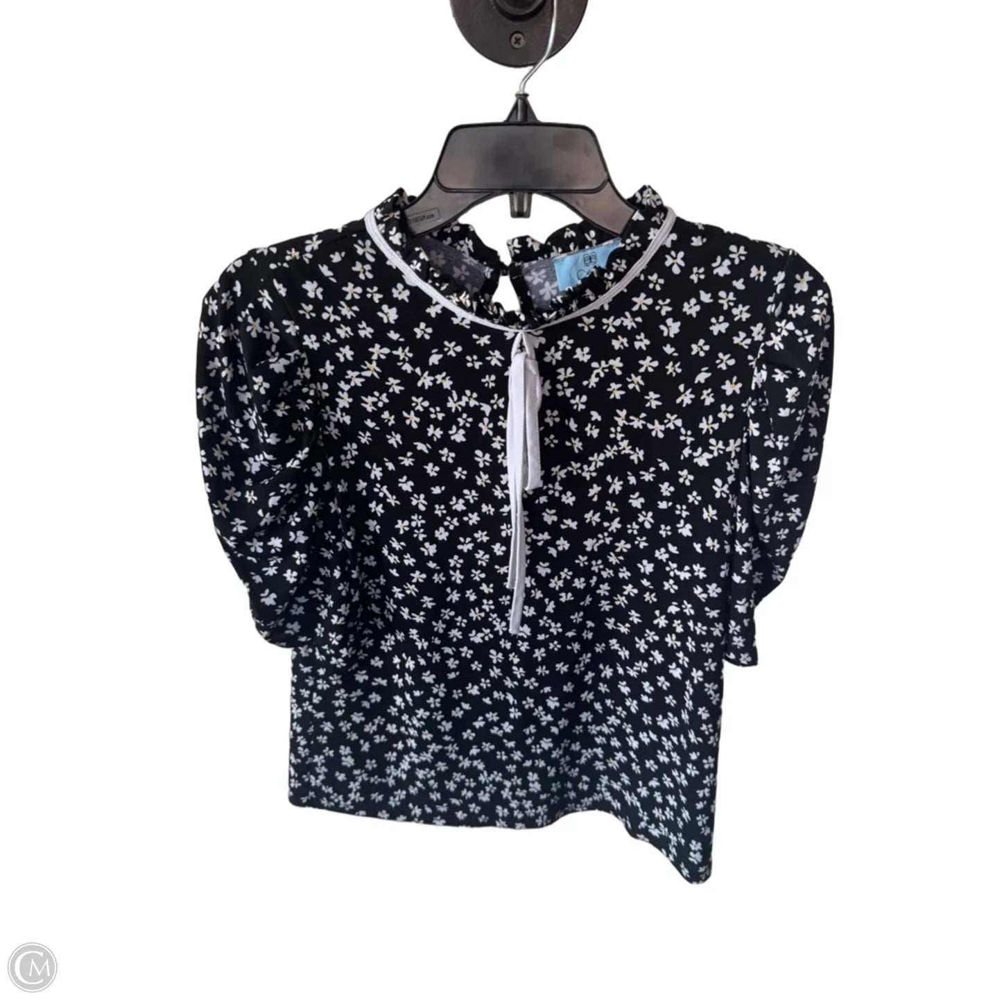 Top Short Sleeve By Cece In Black & White, Size: S