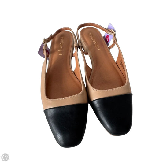 Shoes Flats By Madden Girl In Black & Tan, Size: 7.5