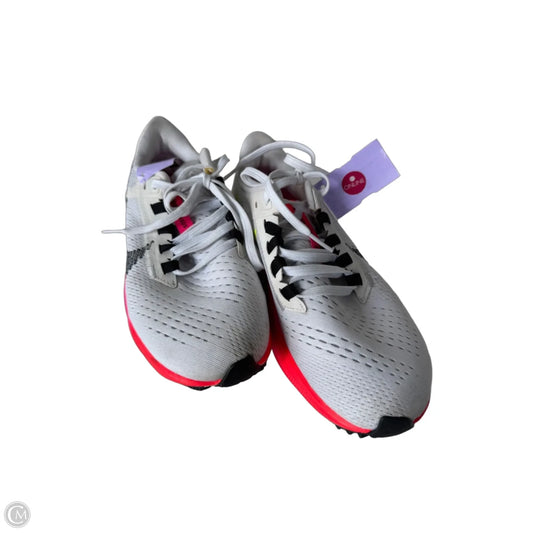 Shoes Athletic By Nike In White, Size: 6