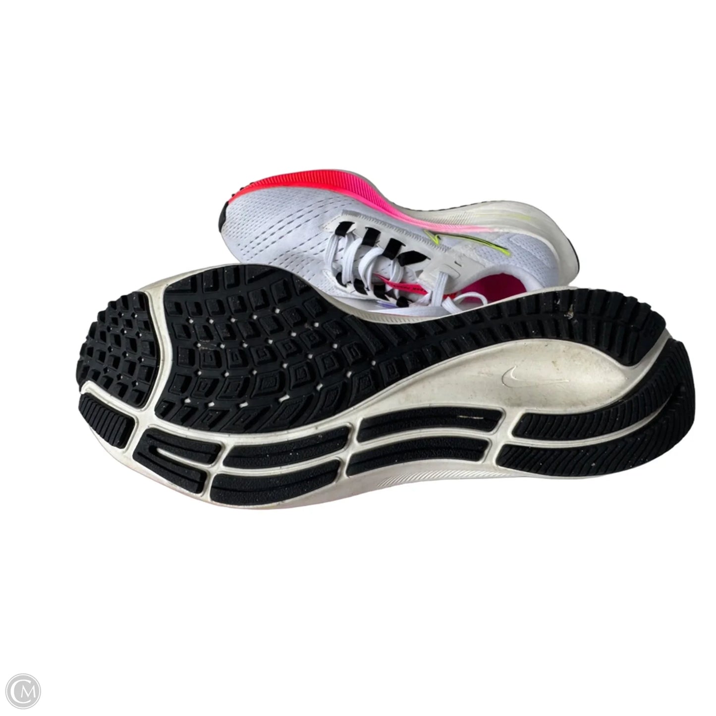Shoes Athletic By Nike In White, Size: 6