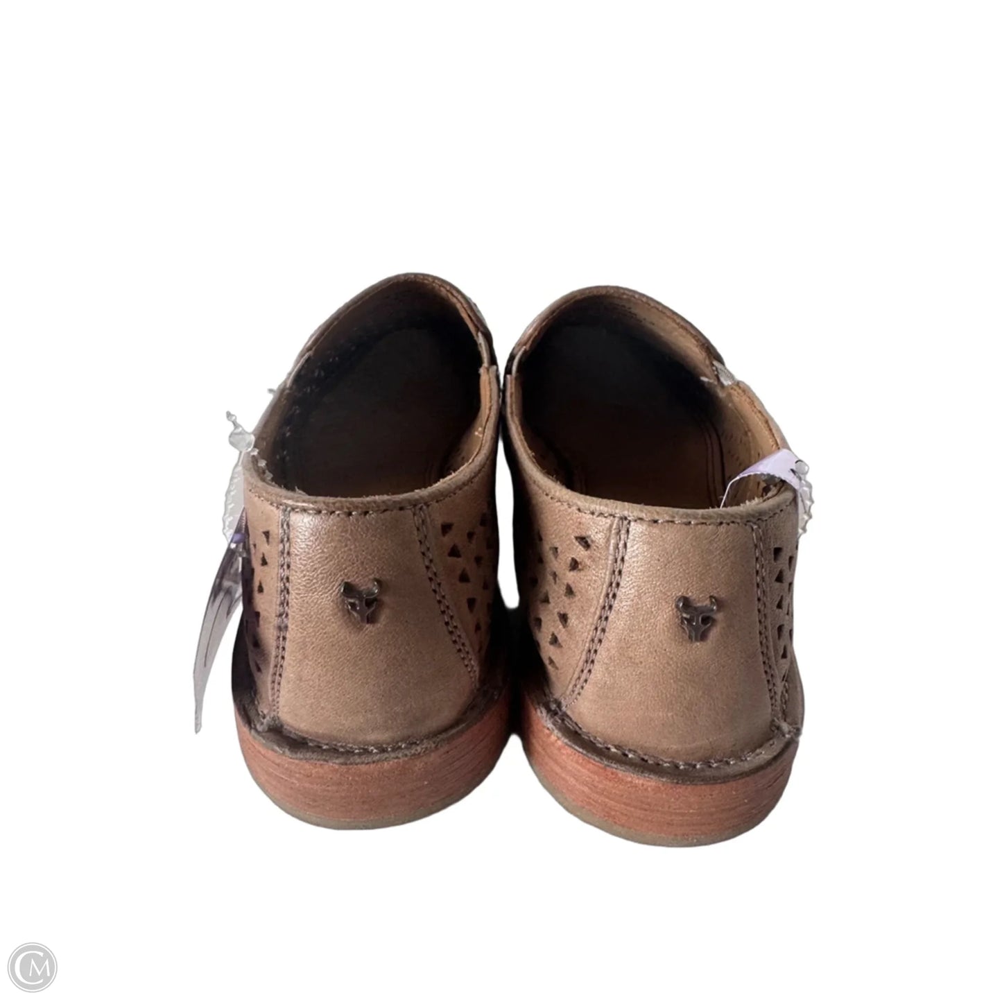 Shoes Flats By Cmb In Brown, Size: 6.5
