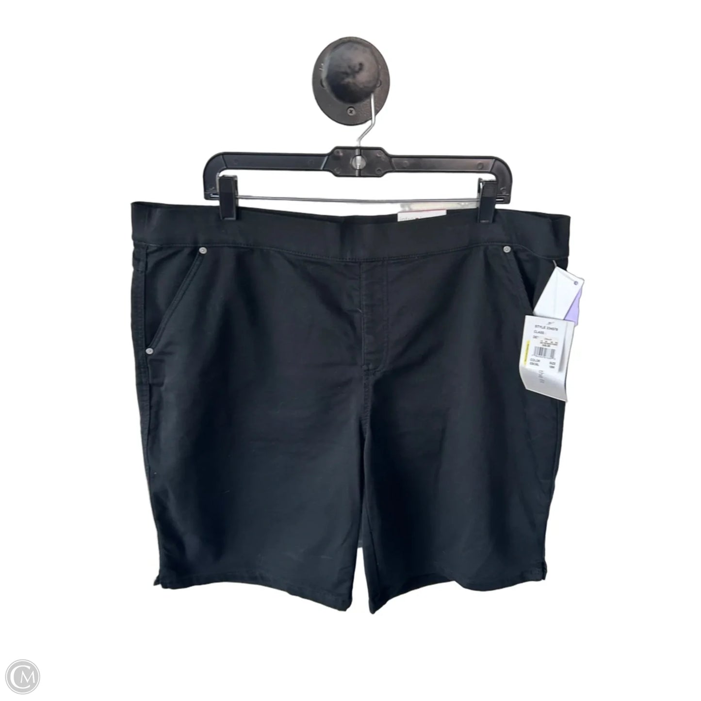 Shorts By Intro In Black, Size: 18