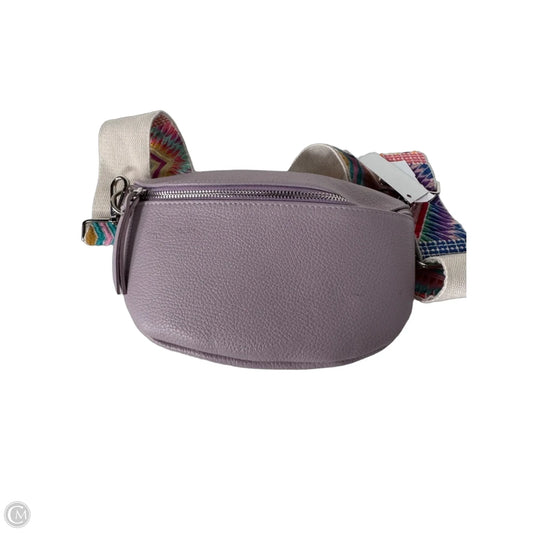 Crossbody By Clothes Mentor, Size: Small