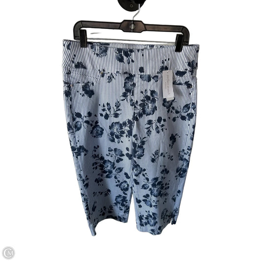 Jeans Wide Leg By Chicos In Blue & White, Size: 10