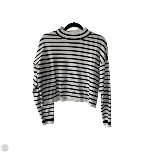 Sweater By Clothes Mentor In Black & Cream, Size: M
