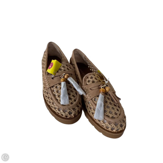 Shoes Flats By Donald Pliner In Tan, Size: 5