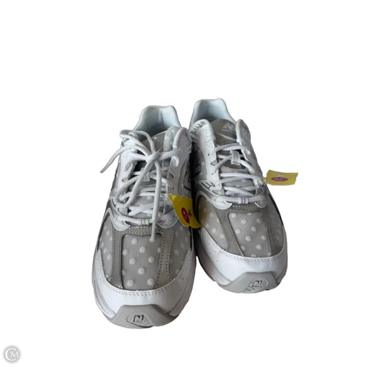 Shoes Athletic By New Balance In Grey & White, Size: 11.5