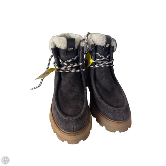 Boots Ankle Heels By Michael By Michael Kors In Brown & Cream, Size: 8