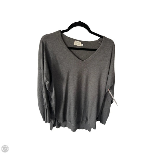 Sweater By Dreamers In Grey, Size: M