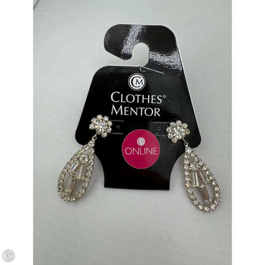 Earrings Dangle/drop By Clothes Mentor