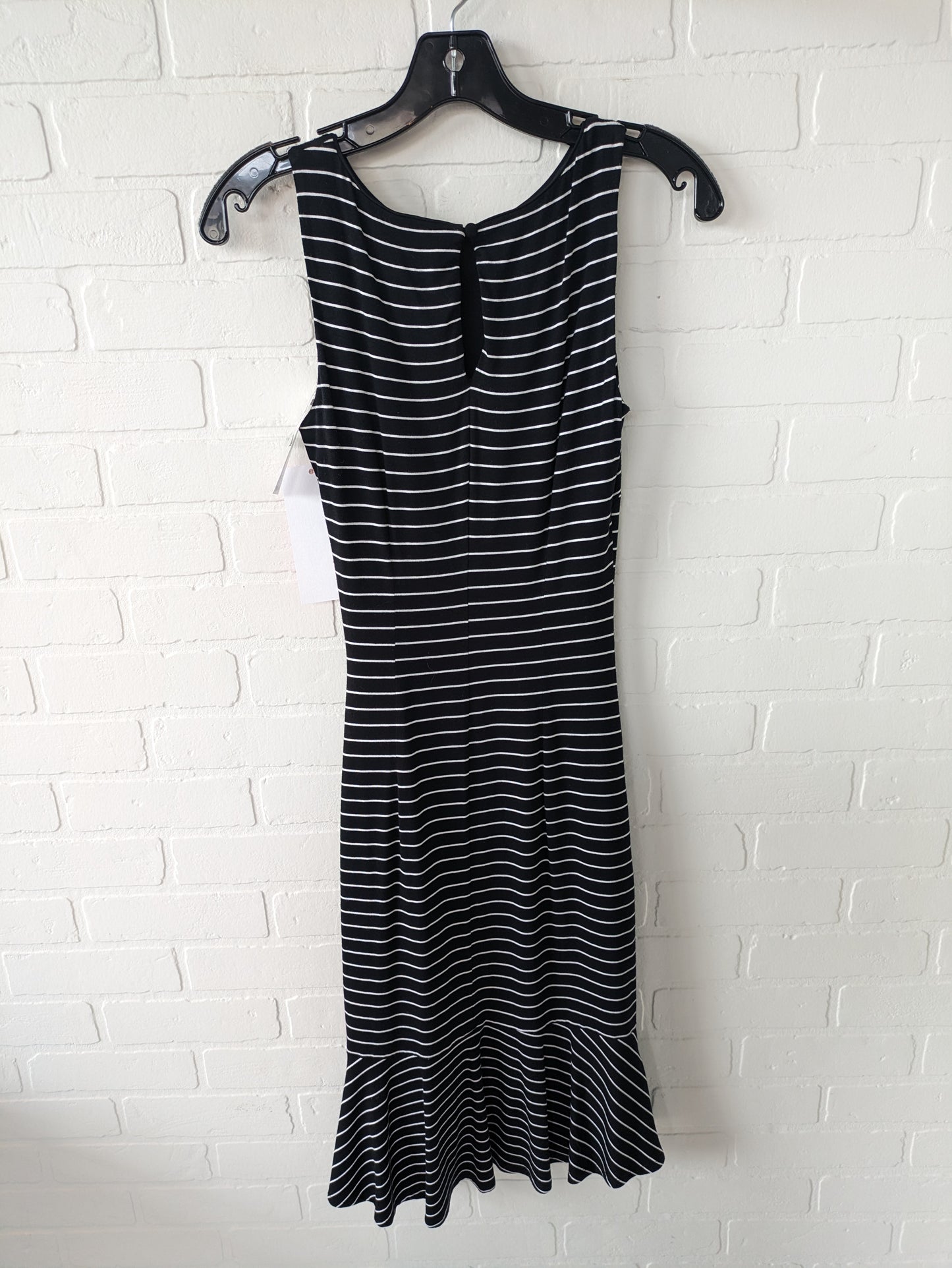 Dress Casual Maxi By White House Black Market  Size: Xs