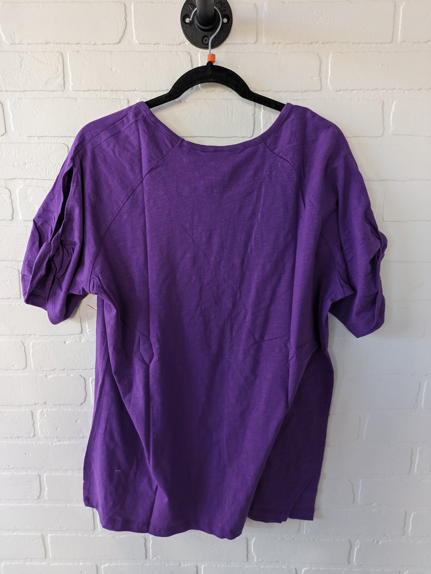 Top Short Sleeve Basic By Christopher And Banks  Size: Xl