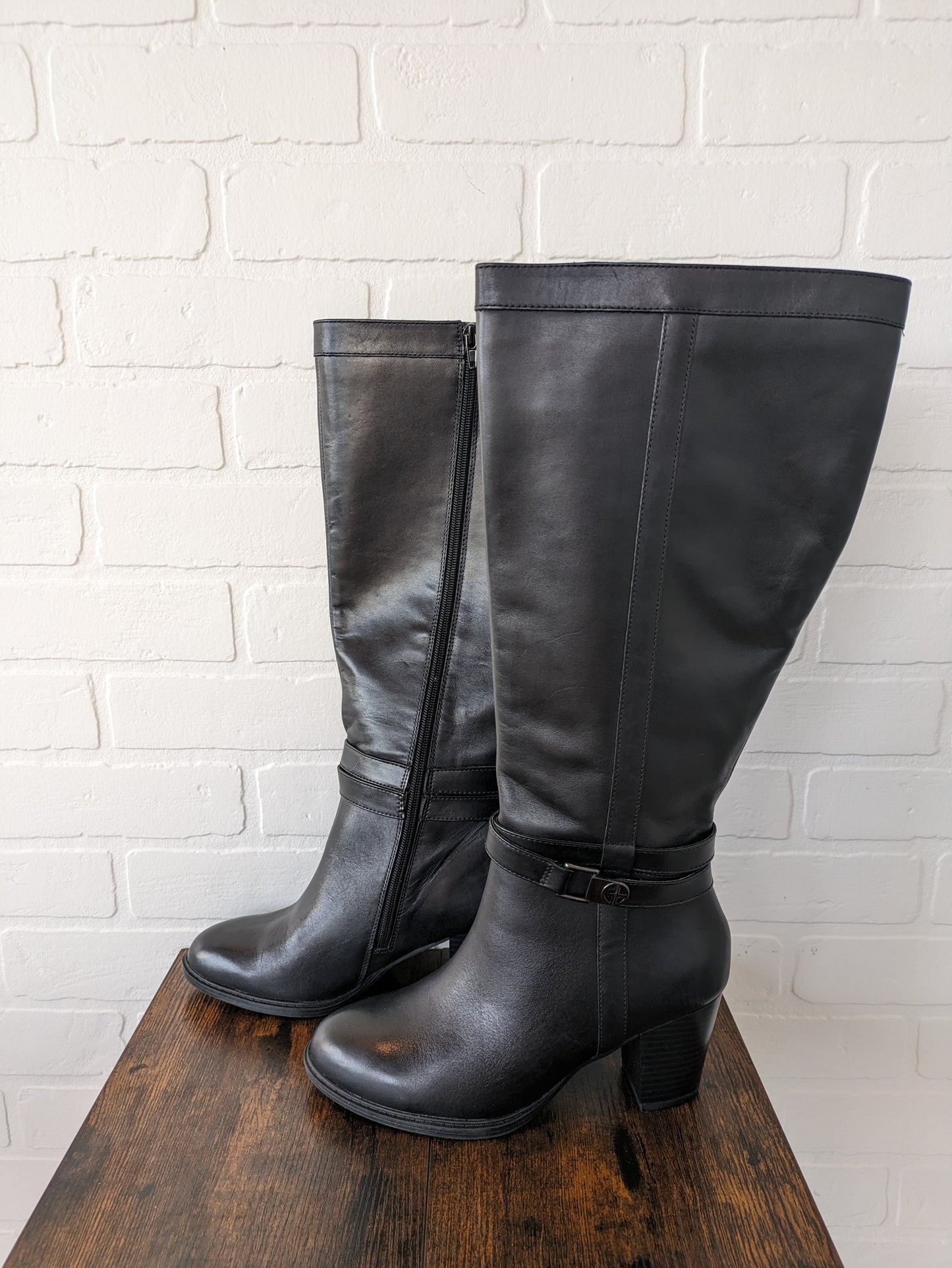 Boots Knee Heels By Giani Bernini  Size: 8.5