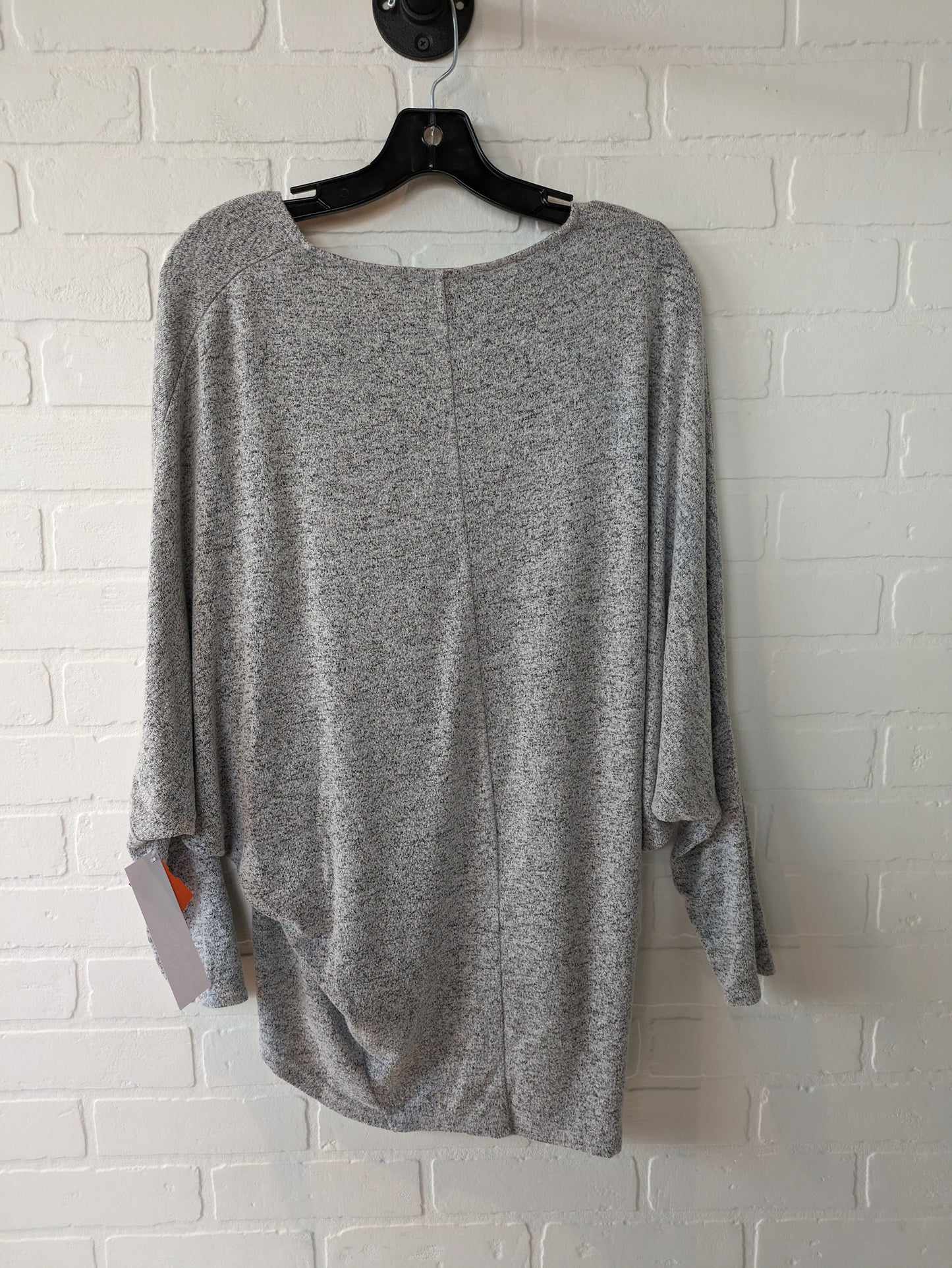 Top Long Sleeve Basic By White House Black Market  Size: Xs