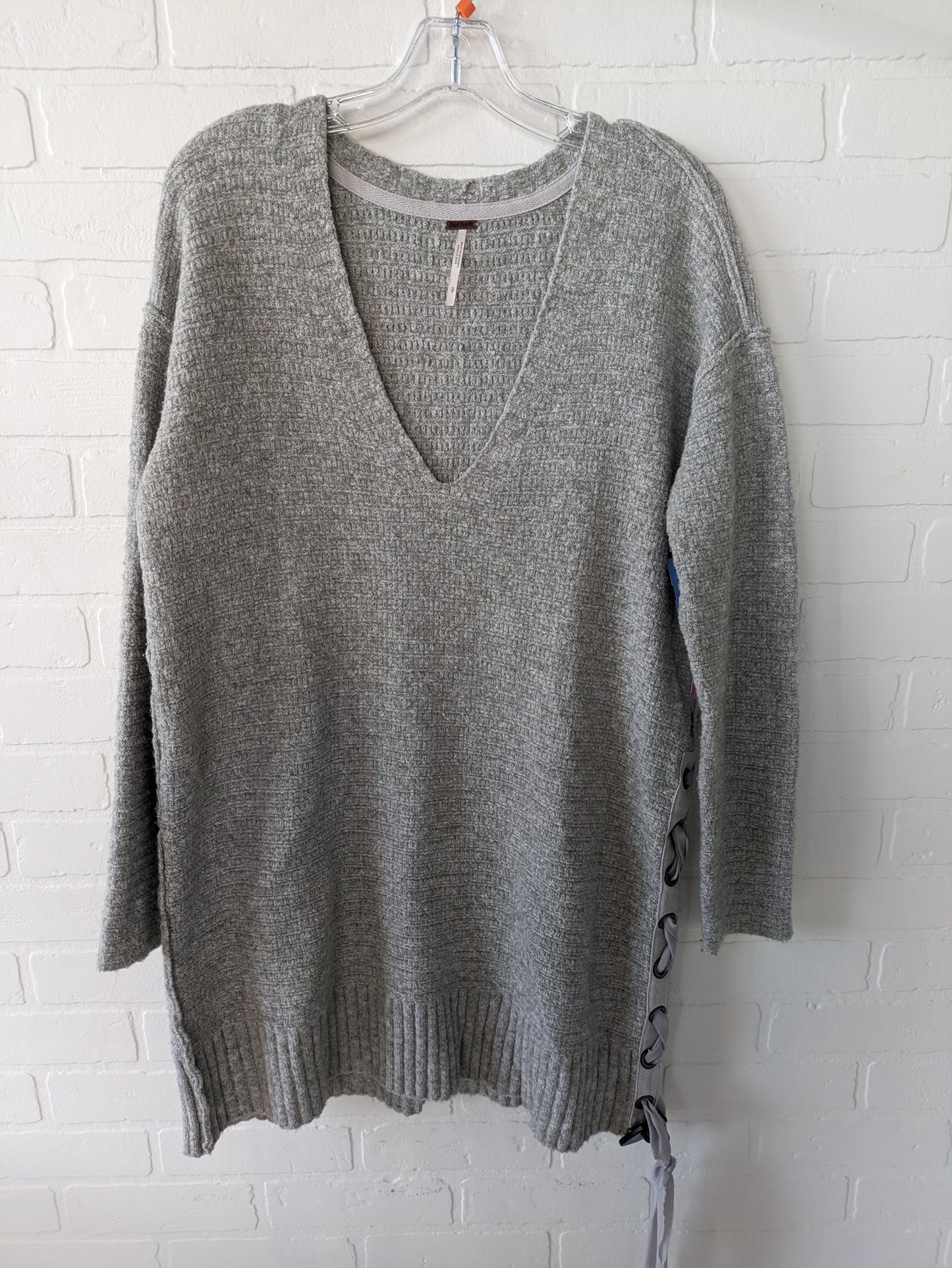 Sweater By Free People  Size: S